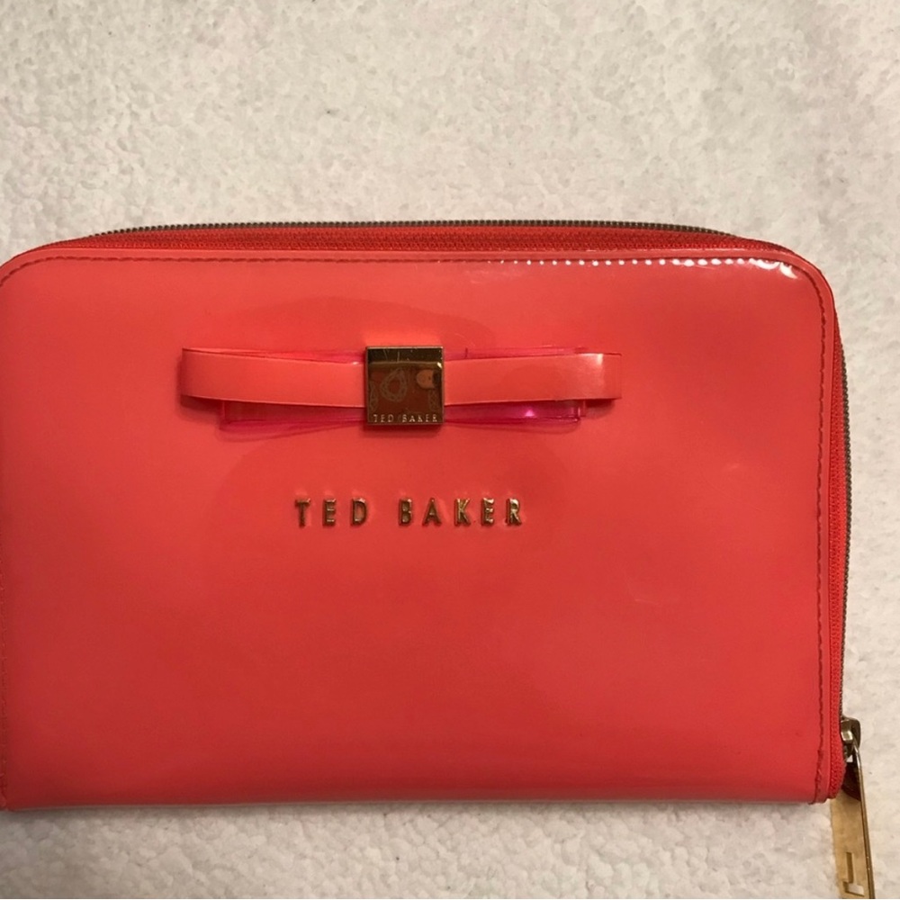 Ted baker clutch wallet